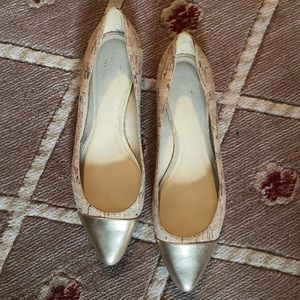 Kate spade cork with gold toe trim flats size 7